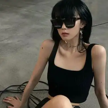 好看的头像女生冷酷霸气超拽