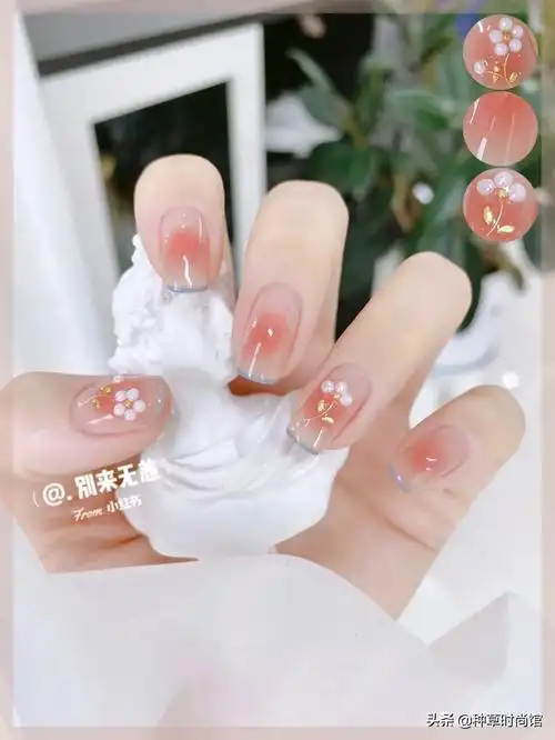 美甲图片简单大方显白(春日时髦美甲等你来做)