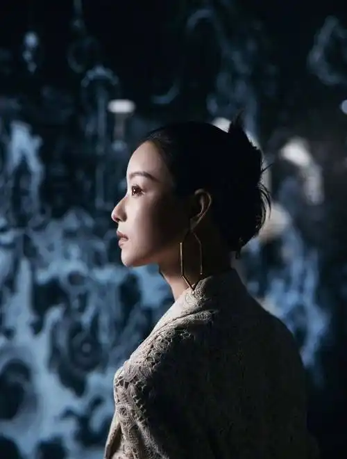 倪妮亮相gucci活动太牛了!