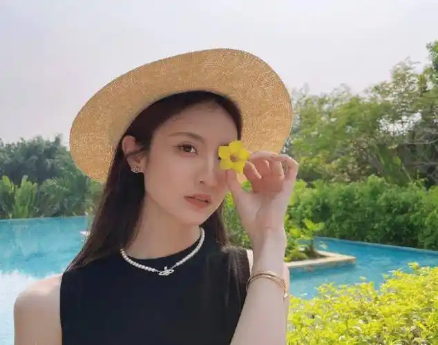 主演穆乐恩与张婕婕看点也多不仅如此,《海棠花开炊烟起》该部剧的