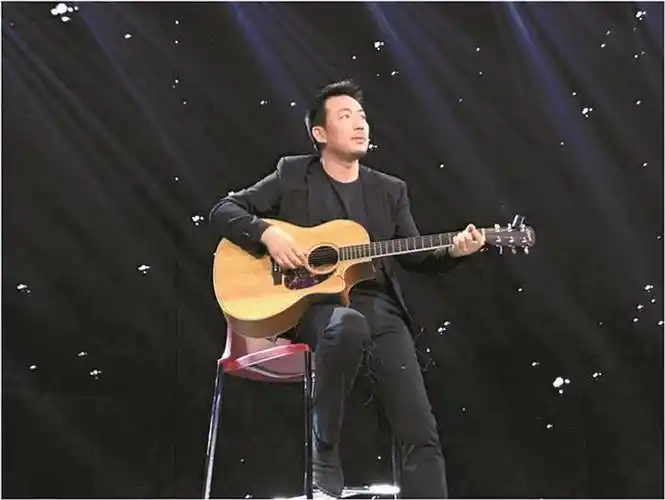 何沐阳:我在深圳实现音乐梦想