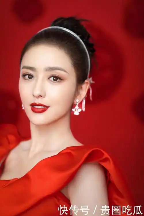 春晚佟丽娅陈伟霆开场舞《万事如意》好养眼,让人完全移不开眼睛