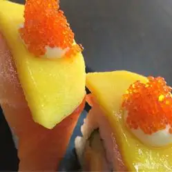 香芒三文鱼反卷