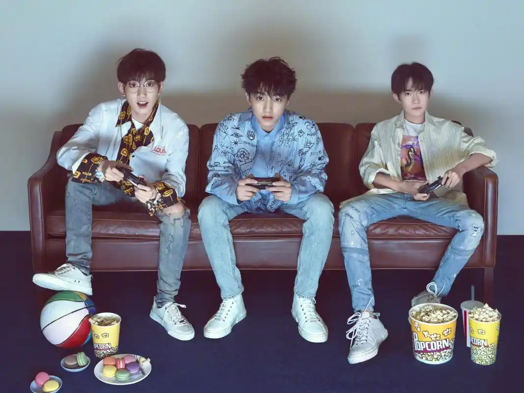 tfboys六周年即将开幕,澄海抢票是难题,粉丝追星路漫漫