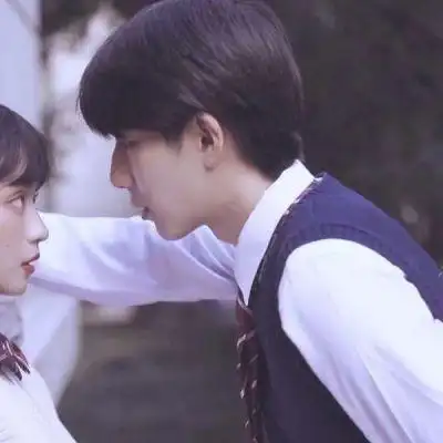 高冷气质情侣头像一男一女,我负责守护你的温柔