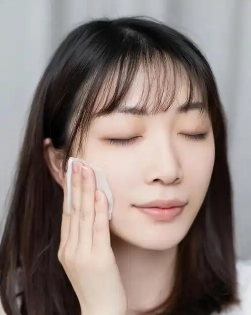 建议女生们:洗完澡后多做这4件事,皮肤光滑细嫩,还有余香