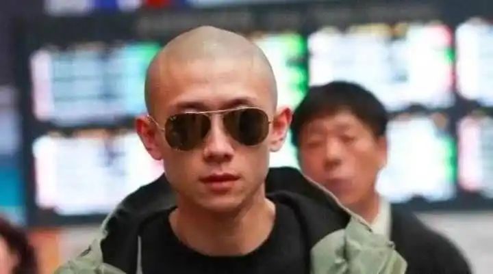 华晨宇"实诚"剃秃…谁是寸头界的一番?