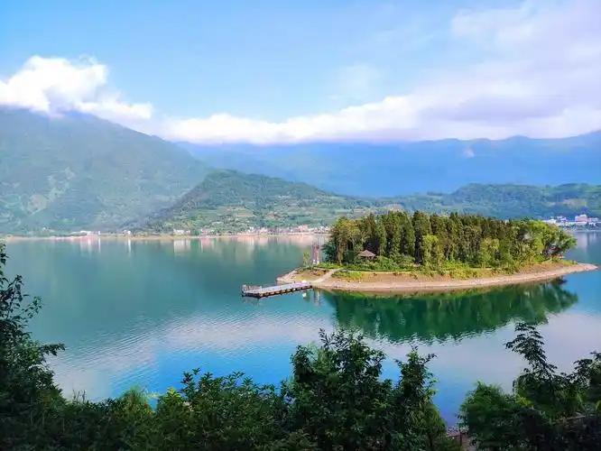 6月25日第五天,早餐后返程. 住在金龟岛农家乐拍金龟岛风景最方便!