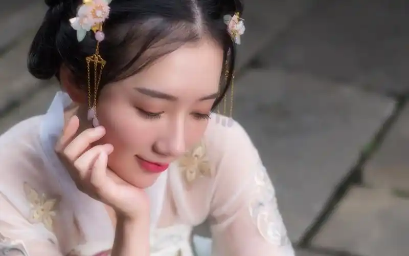 古装汉服美女古风唯美写真