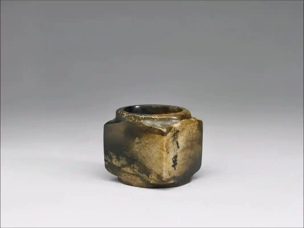 新石器时代齐家文化玉琮.新石器时代齐家文化玉琮#古玉老玉 # - 抖音