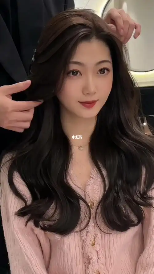 沈阳烫发沈阳美发店沈阳发型设计 沈阳剪刘海 刘海 中长发烫发法式