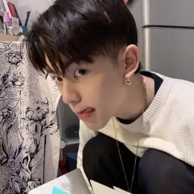 帅气十足的酷男生头像2021高颜值帅哥头像男生大全