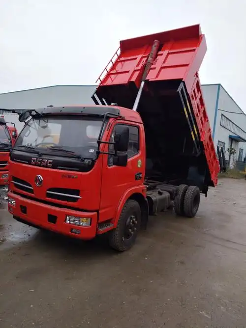 高栏车. 高栏自卸车. 平板运输车. 自卸车 .襄阳本地产 可上蓝牌