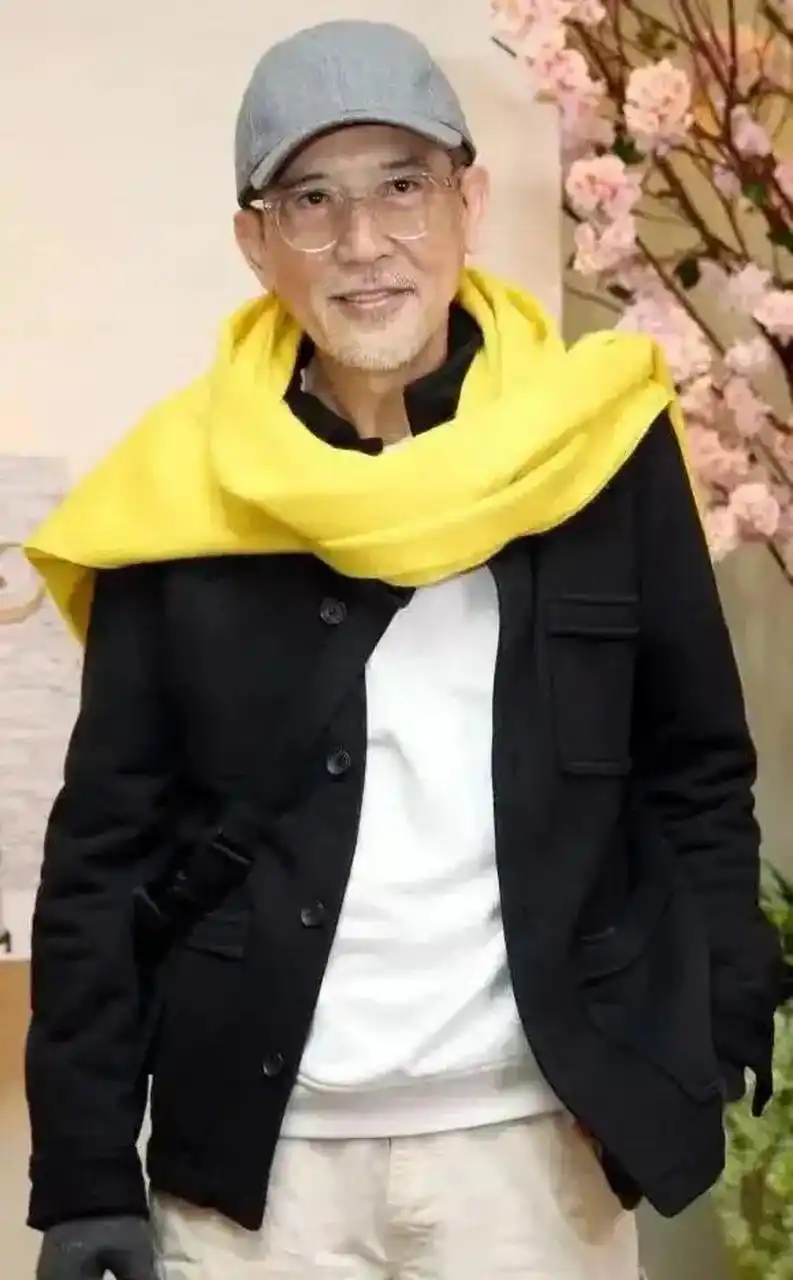 林青霞旧爱秦汉近况曝光,76岁依然是不折不扣的帅哥!