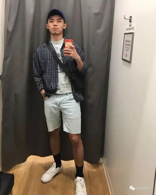 175身高穿出180即视感,这位小哥哥挺时髦
