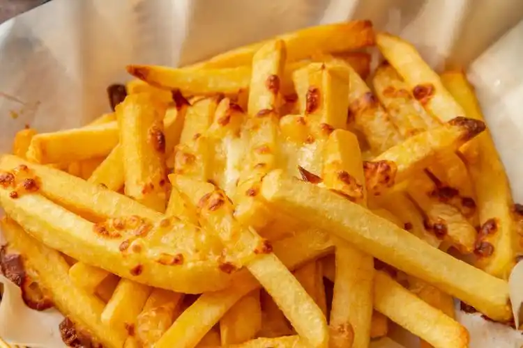 炸薯条买一送一了哈!快来看!