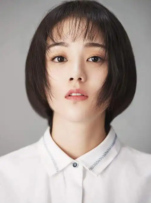 陈泇文图片_陈泇文写真图片_陈泇文生活照 - 明星网