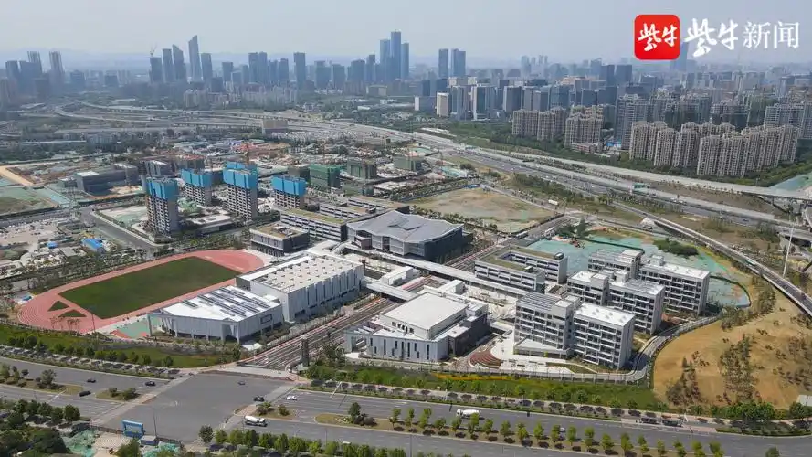 即将上新中华中学雨花校区今秋正式投用