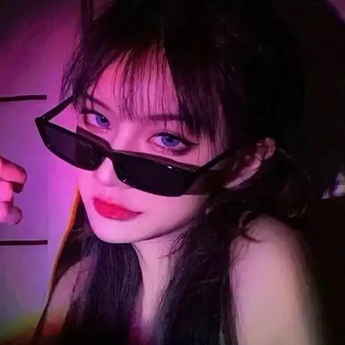 高冷气质女生头像