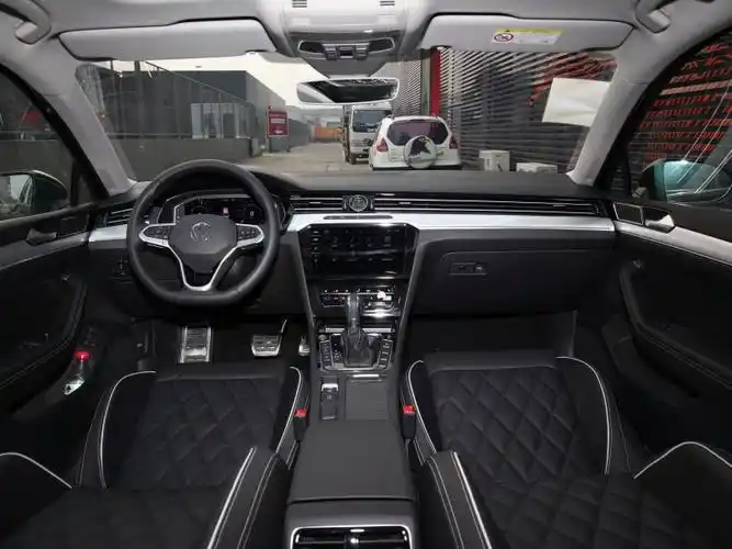 一汽-大众 迈腾gte插电混动 2022款 gte 尊贵型