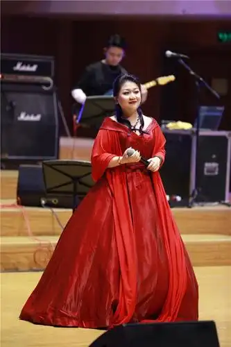 青年花腔女高音苏航受邀参加《已闻花名》专场演唱会