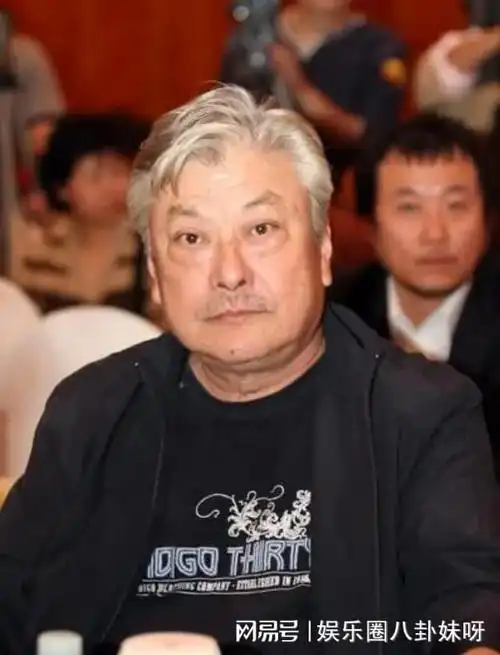 李建群和前夫闪婚闪离与男友同居27年没有名分63岁遗憾离世