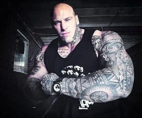 世界十大最霸气纹身 - 纹身男人霸气图片 - 实验室设备网