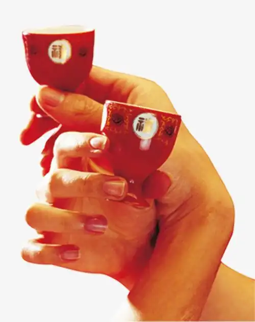 新人喝交杯酒吉祥话 新郎新娘交杯酒祝福语