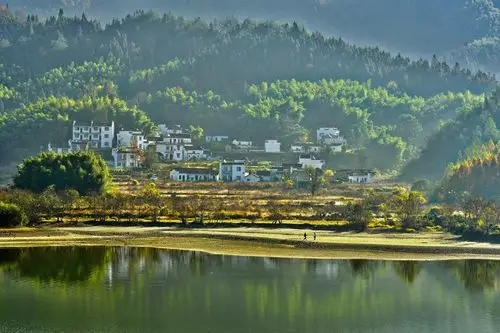 一个美丽的村庄