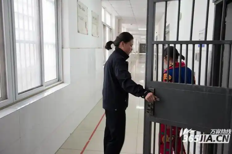 走进合肥女子看守所探究竟女民警坦言做梦都在和关押人员谈话