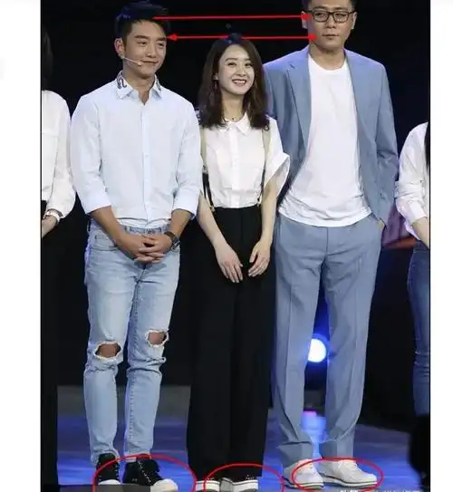 赵丽颖郑凯和刘烨同框虽然郑凯身高略逊一筹但颜值绝对吊打