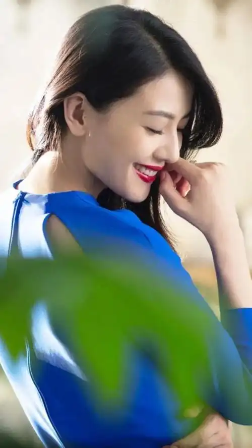 国民女神高圆圆手机壁纸,怎么长得那么甜美