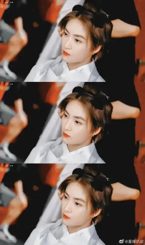 一身水墨风服装,英气十足,扎起长发更凸显五官优势,@林凡marcooo中国