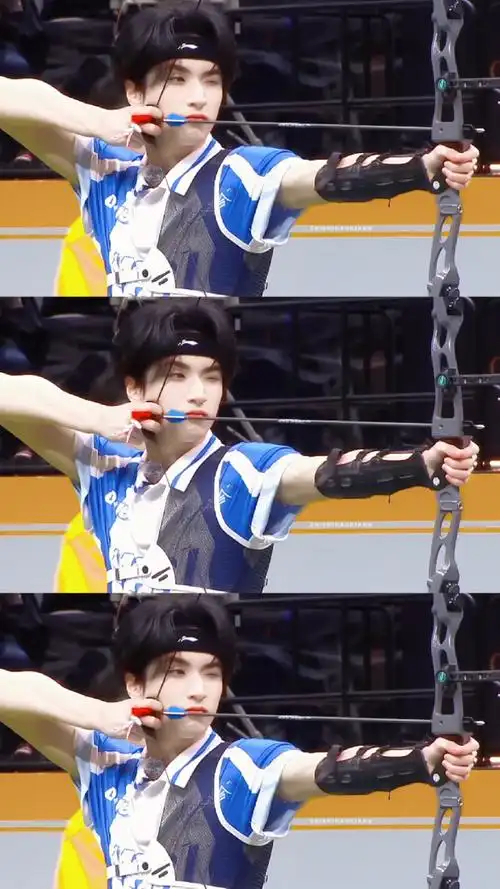 戏哥射箭的样子真的好迷人^ ^  @时代少年团-严浩翔  #严浩翔饭撒战神