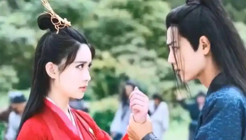 魏婴牵温情的手,公主抱阿菁,醋坛子要翻了_魏无羡_王一博_肖战