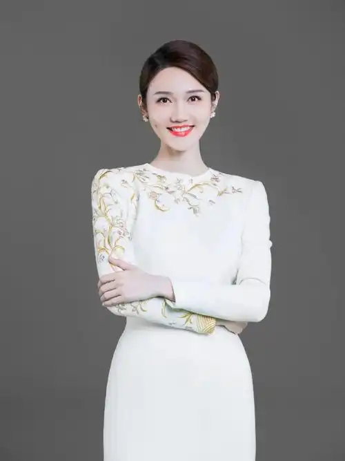 总台人物|龙洋:梦想不负赶路人|龙洋_新浪财经_新浪网