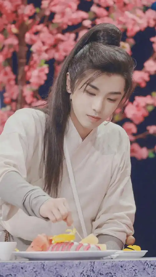 华晨宇王牌对王牌古装造型