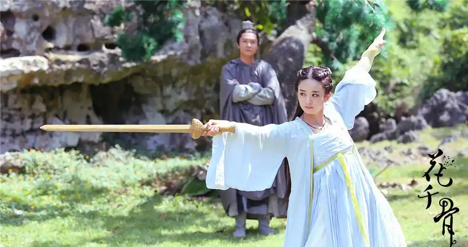 花千骨剧照_霍建华赵丽颖的虐恋