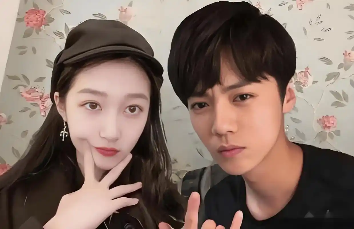 曝鹿晗关晓彤已分手对此你怎么看