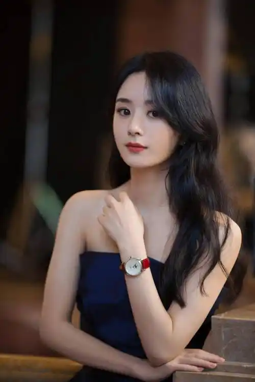 赵丽颖收视女王写真合集:温婉大气,优雅高贵