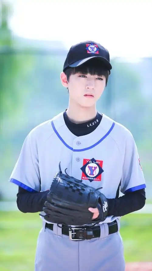 《我们的少年时代》01 王俊凯 —— 邬童