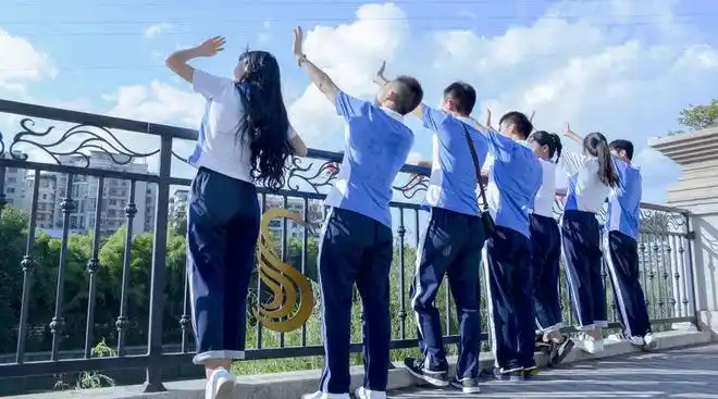 2018 为爱行走 青春校园主题-在线订票-互动吧