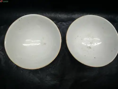 清代豆青釉小碗2个 - 历代陶器瓷器 - 古泉社区