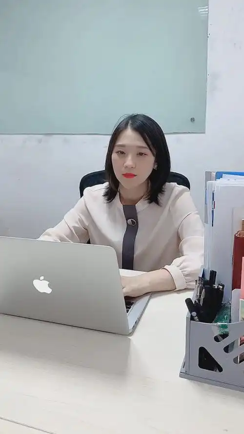 热血青年的办公室日常十五完结篇