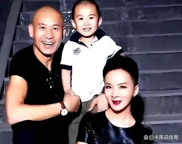 谢兰:丈夫为爱丁克12年,39岁她意外怀孕后却做了意想不到的选择