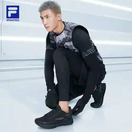 【黄景瑜同款】fila 斐乐男子跑步鞋2021冬季新款训练运动鞋男鞋 719