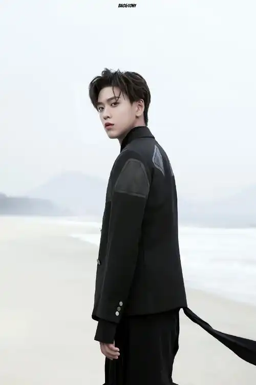 证件照(伪)9615上瘾 (overdose)@余景天-yjt059969♀15二