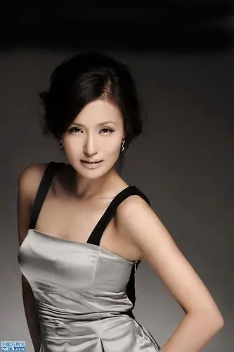 万美汐写真图片-自制800x1280壁纸.高清大图-明星写真馆n63.com