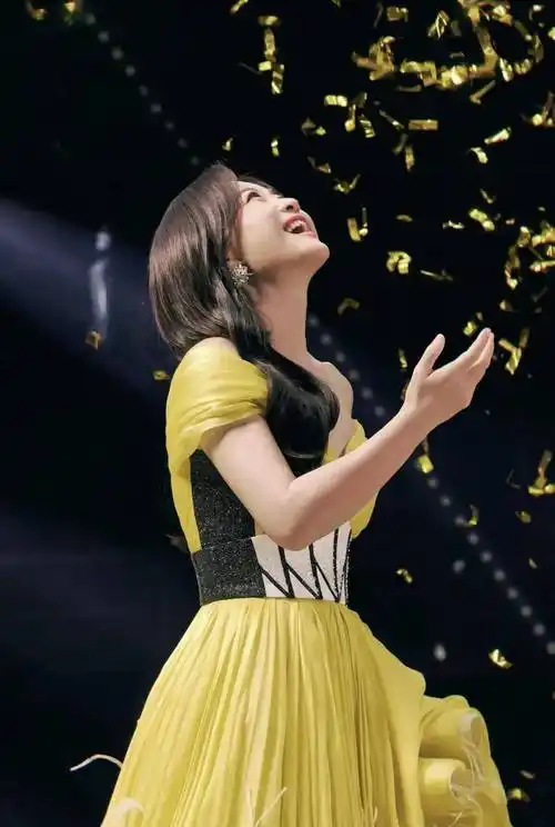 底层_乐莹_家庭