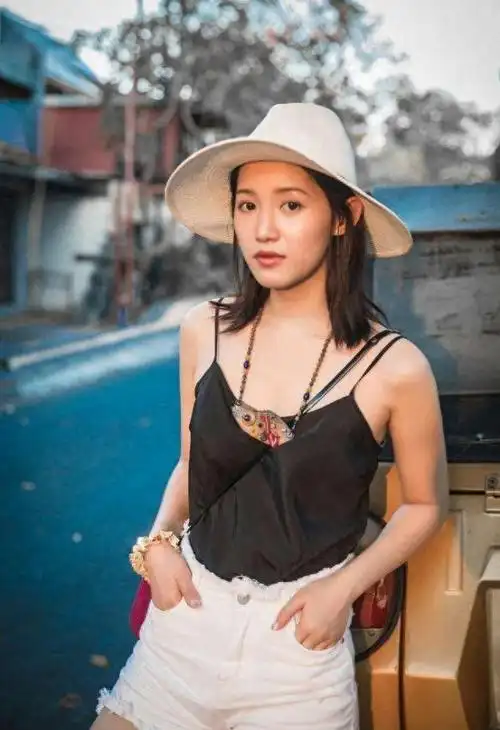 回顾苏青:漂亮演技好曾搭档柳云龙,34岁"尔晴"为何不温不火